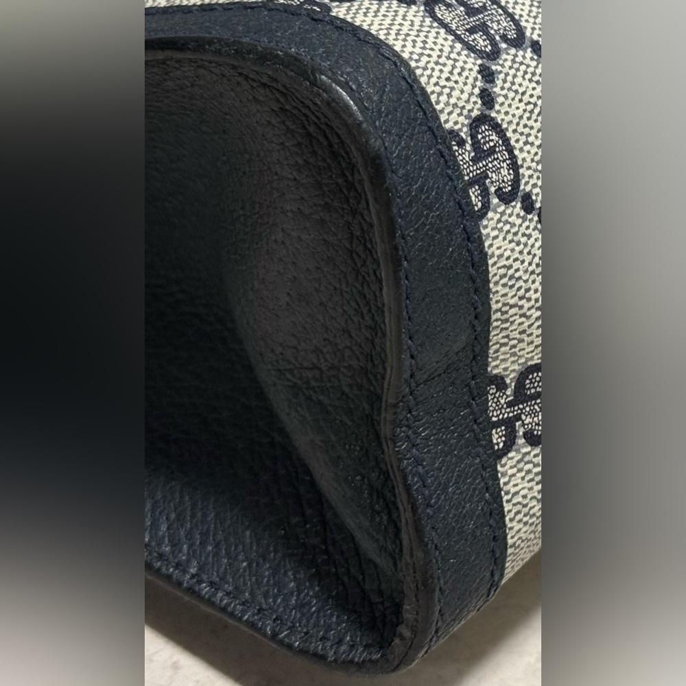 GUCCI Vintage GG Canvas Sherry Line Clutch - Picture 10 of 16